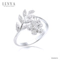 LENYA แหวน คิวบิกเซอร์โคเนีย (Cubic Zirconia) ตัวเรือนเงินแท้ 925 ชุบทองคำขาว ดีไซน์กลีบดอกไม้ เพิ่มความโดดเด่นให้พลอย