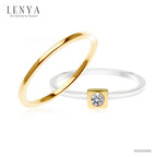 LENYA แหวนเงินแท้ 925 ดีไซน์ 2 in 1 ชุปสองสี ทองคำขาว กับ ทอง 18เค ประดับ สวารอฟสกี้ (Swarovski Cubic Zirconia )ความเรียบเก๋ ที่สื่ออกมาเป็นรูปทรงเรขาคณิต เสริมแต่งด้วยไลฟ์สไตล์ (Lifestyle) ที่สามารถ Mix an