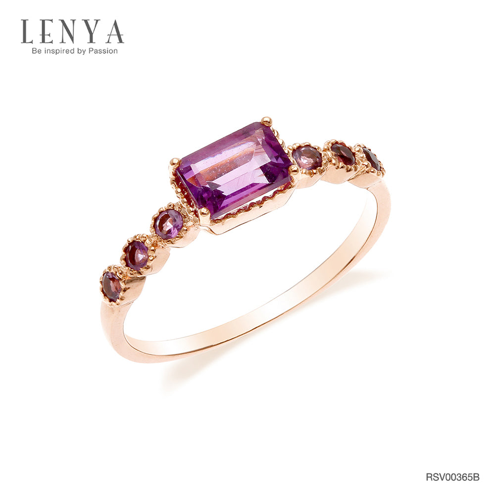 LENYA แหวนเงินแท้ 925 ชุปพิงค์โกลด์  ประดับพลอย สีม่วงอเมทิสต์ (Amethyst) รูปทรงสี่เหลี่ยม บ่าข้างมีความโดเด่นที่การฝังจิกไข่ปลา ดูเรียบเก๋ อย่างมีไสตล์  สวมใสได้ทุกโอกาส