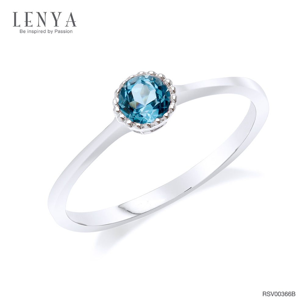 LENYA แหวนบลูโทแพซ (Blue Topaz) สีฟ้า ดีไซน์น่ารักแต่เก๋ไก๋ ตัวเรือนชุบทองคำขาว (Rhodium)