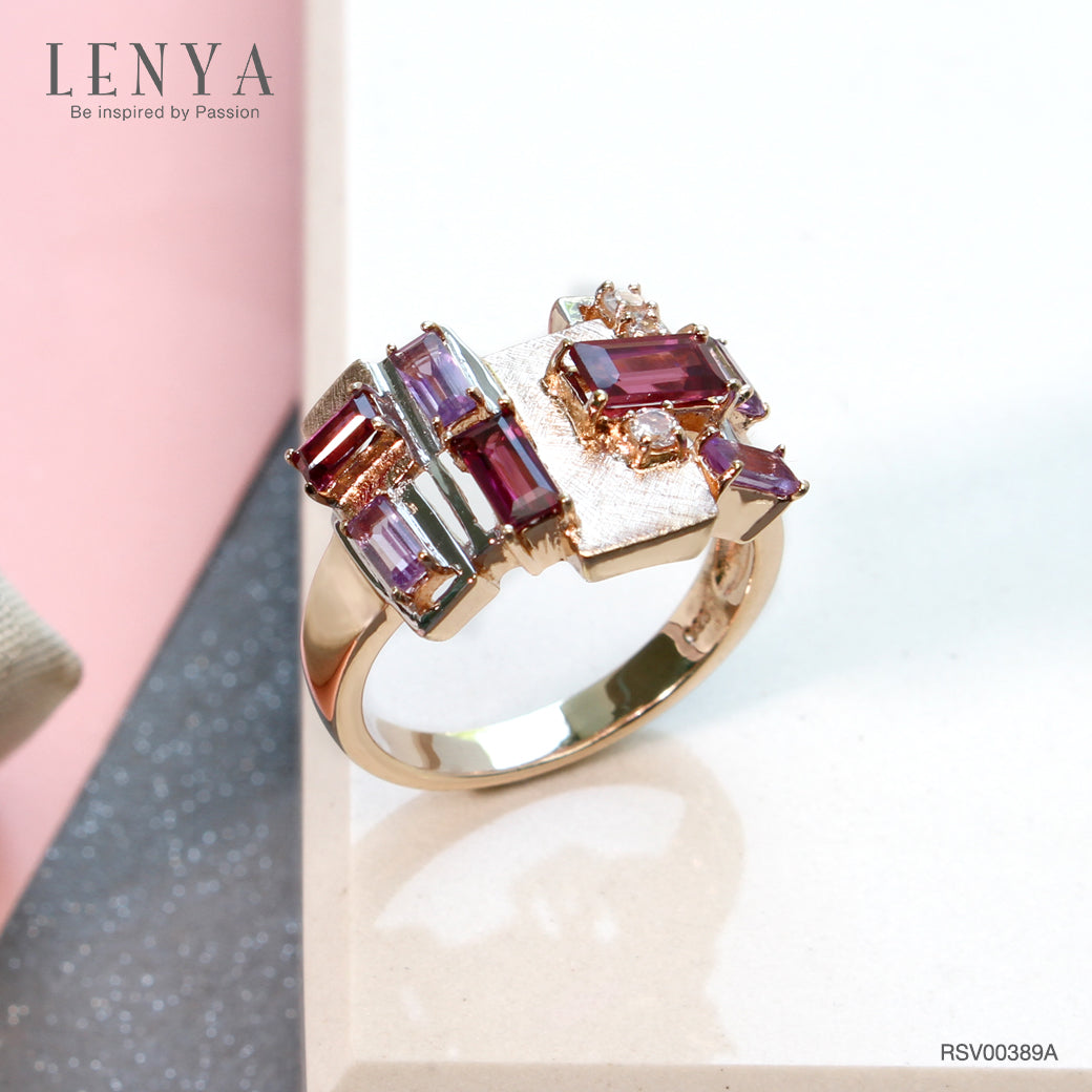 LENYA แหวนเงินแท้ การันตีคุณภาพจากรางวัล Product champion ผู้รักในพลังแห่งการสร้างสรรค์ เติมเต็มตัวตนของคุณด้วยรูปแบบศิลปะแนวคลาสสิกที่บ่งบอกสไตล์ความเป็นตัวคุณให้คุณเลือกสวยได้มากยิ่งขึ้น