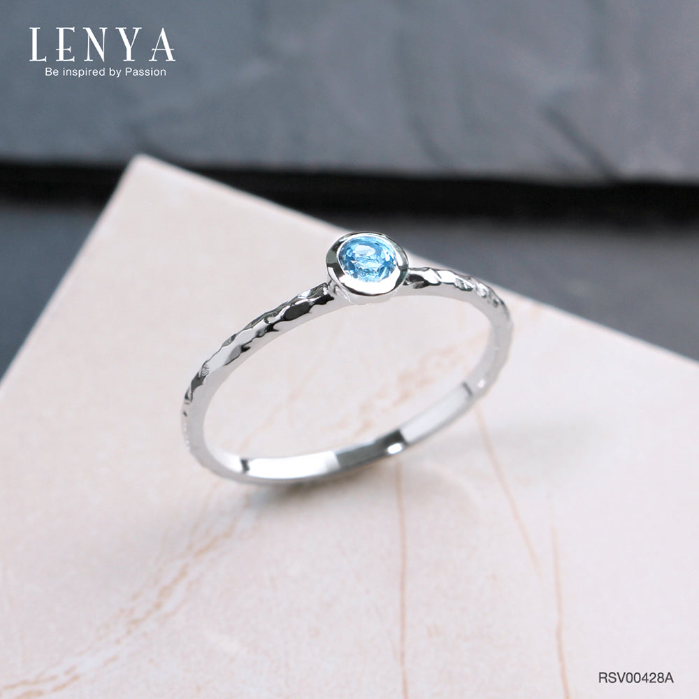 LENYA แหวนเงินแท้ ประดับบลูโทแพซ (Blue Topaz) ดีไซน์เรียบแต่มีสไตล์ เหมาะสวมใส่ได้เรื่อยๆ