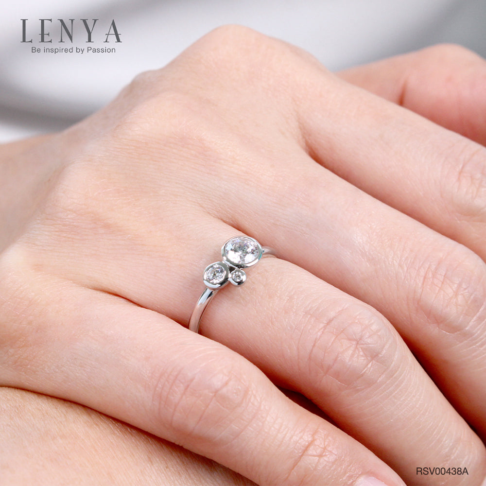 LENYA แหวนเงินแท้ 925 LENYA ETERNAL ชุบทองคำขาว ประดับด้วย SWAROVSKI ZIRCONIA สีขาว สวยคลาสสิค  เสริมบุคลิกเพิ่มความมั่นใจ