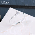 LENYA แหวนเงินแท้ 925 ชุปทองคำขาว ประดับด้วย Cubic Zirconia ทรงสามเหลี่ยม  เสริมบุคลิกเพิ่มความมั่นใจ