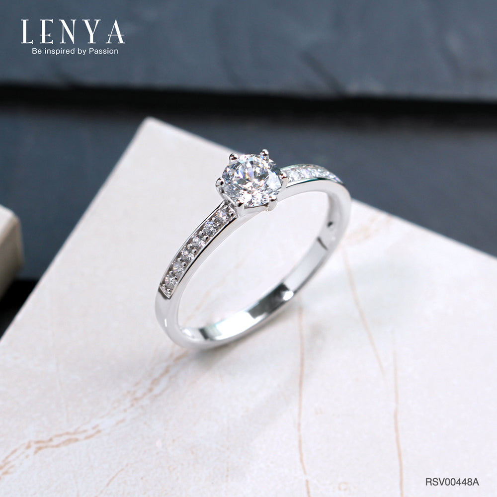 LENYA แหวนเงินแท้ 925 ชุปทองคำขาว ประดับด้วย Diamondlike  เสริมบุคลิกเพิ่มความมั่นใจ