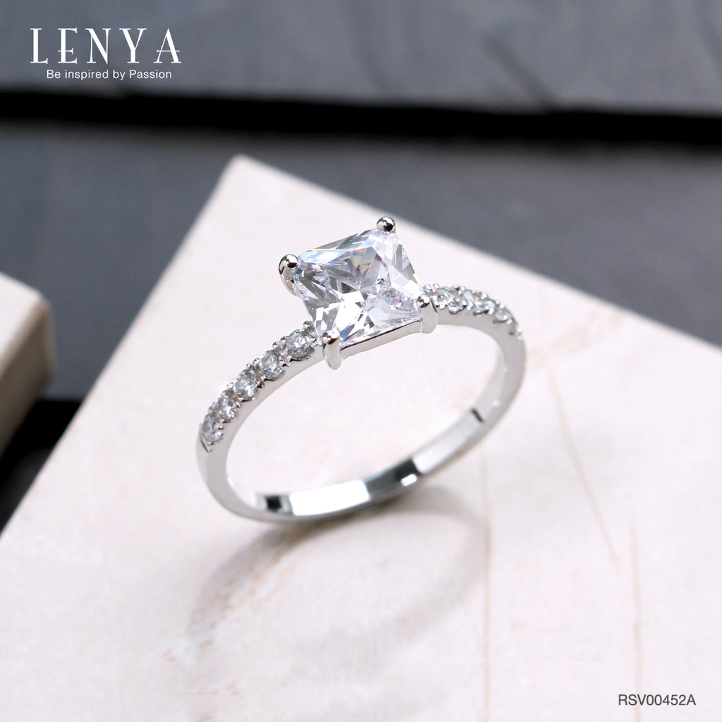 LENYA แหวนเงินแท้ 925 ประดับด้วย Diamondlike  เสริมบุคลิกเพิ่มความมั่นใจ