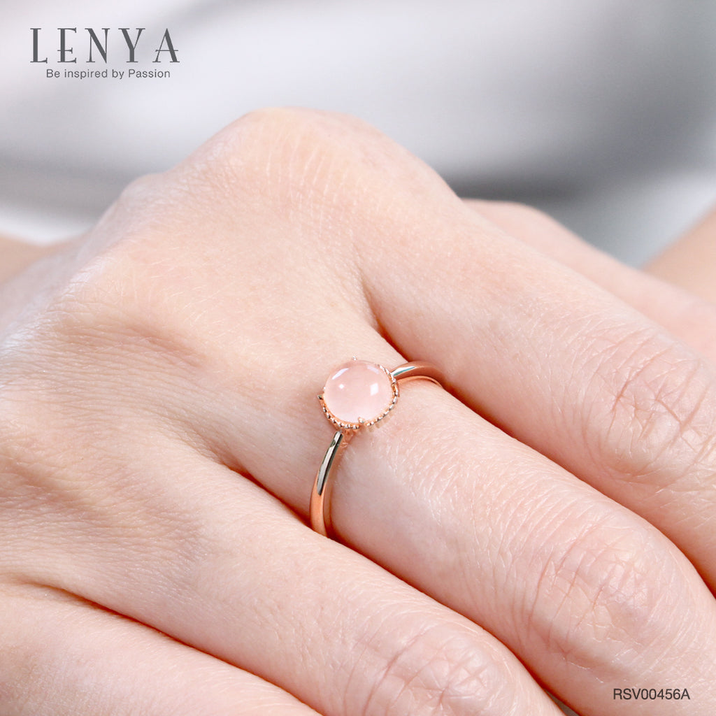 LENYA แหวนโรสควอตซ์ (Rose Quartz ) ตัวเรือนเงินแท้ชุบพิ้งโกล์ด ดีไซน์เรียบเก๋สะดุดตา เสริมเสน่ห์โดดเด่นในเรื่องความรัก