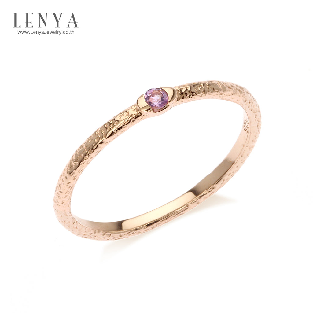 LENYA แหวนอเมทิสต์ (Amethyst) ตัวเรือนเงินแท้ชุบพิ้งโกล์ด ดีไซน์เรียบหรู ทำ Texture ที่ตัวเรือนเพิ่มความเก๋ไก๋