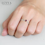 LENYA แหวนเงินแท้ ประดับพลอยสีม่วงอมแดง (Rhodolite) เม็ดเดี่ยว ชูความเก๋อย่างมีสไตล์ ตัวเรือนชุบ2ตัวเรือนชุบทองคำขาว และกระเปาะหุ้มพลอยชุบสีพิ้งโกล์ด