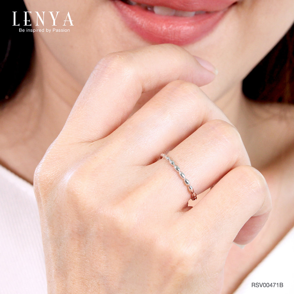 LENYA แหวน Bubble Ring ตัวเรือนเงินแท้ ชุบทองคำขาว เพิ่มลวดลายบนตัวเรือนให้ดูเก๋ไก๋