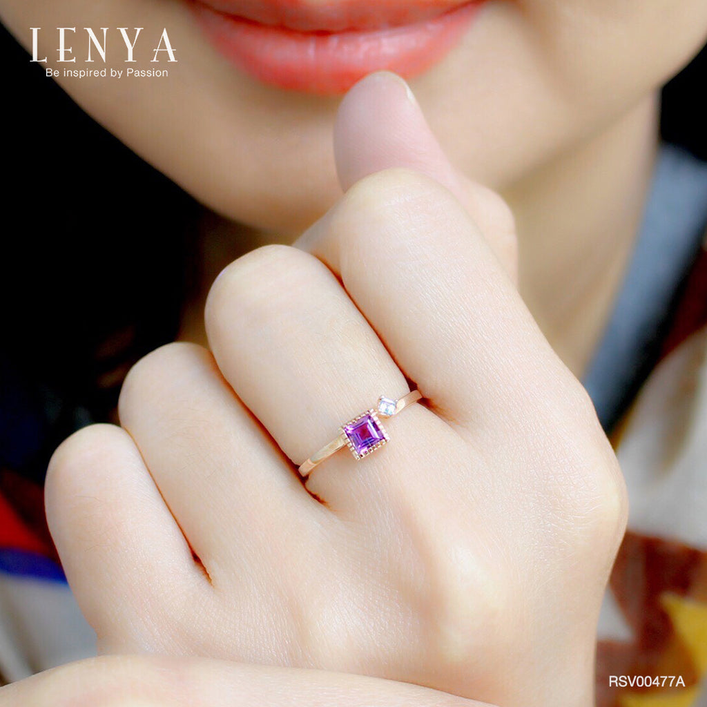 LENYA แหวนอเมทีสต์ (Amethyst) ประดับโทแพซสีฟ้า (Blue Topaz) เม็ดเล็ก ตัวเรือนเงินแท้ 925 ชุบพิ้งโกล์ด