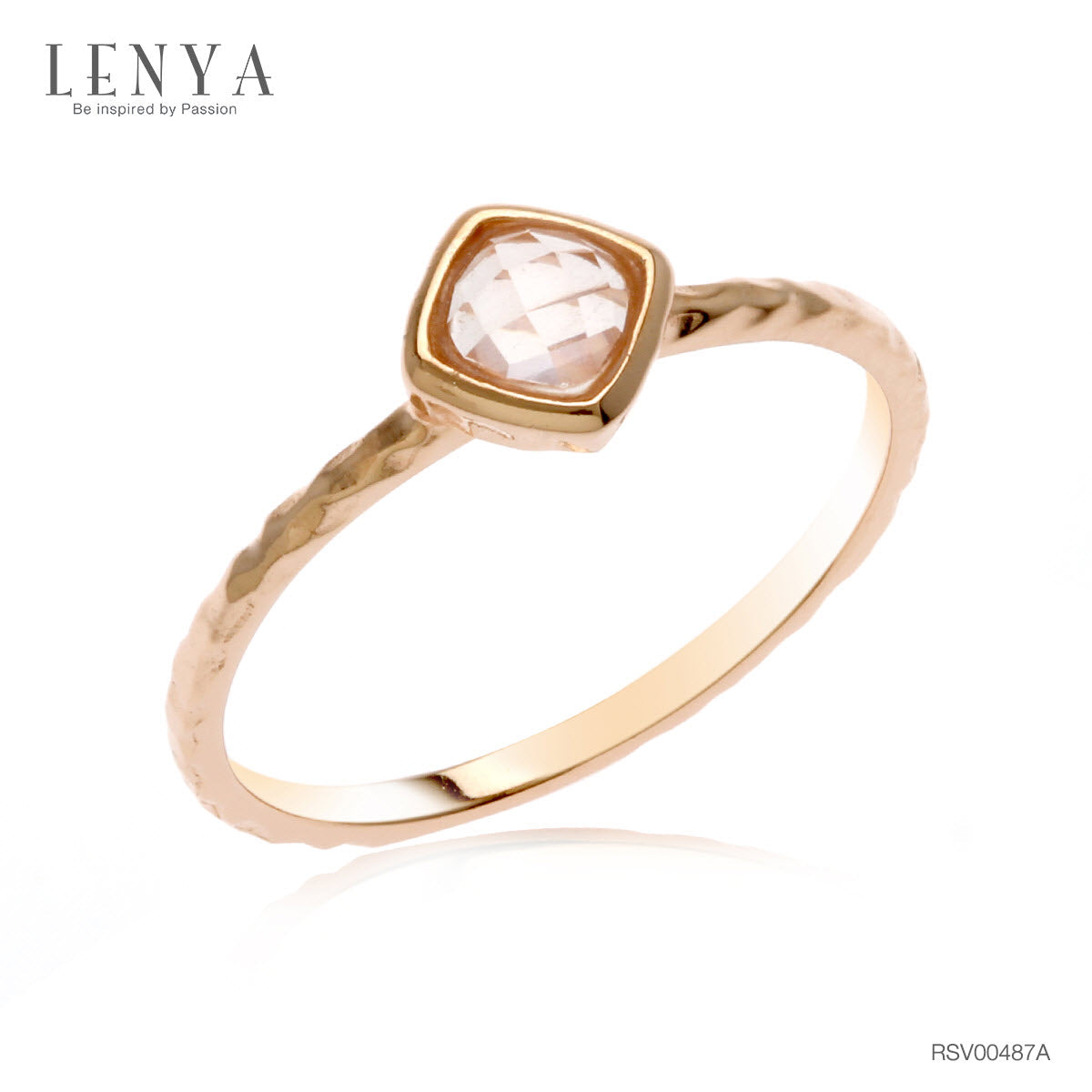 LENYA แหวนโรสควอตซ์ (Rose Quartz ) ตัวเรือนเงินแท้ 925 ชุบพิ้งโกล์ด ดีไซน์เรียบเก๋สะดุดตา เสริมเสน่ห์โดดเด่นในเรื่องความรัก