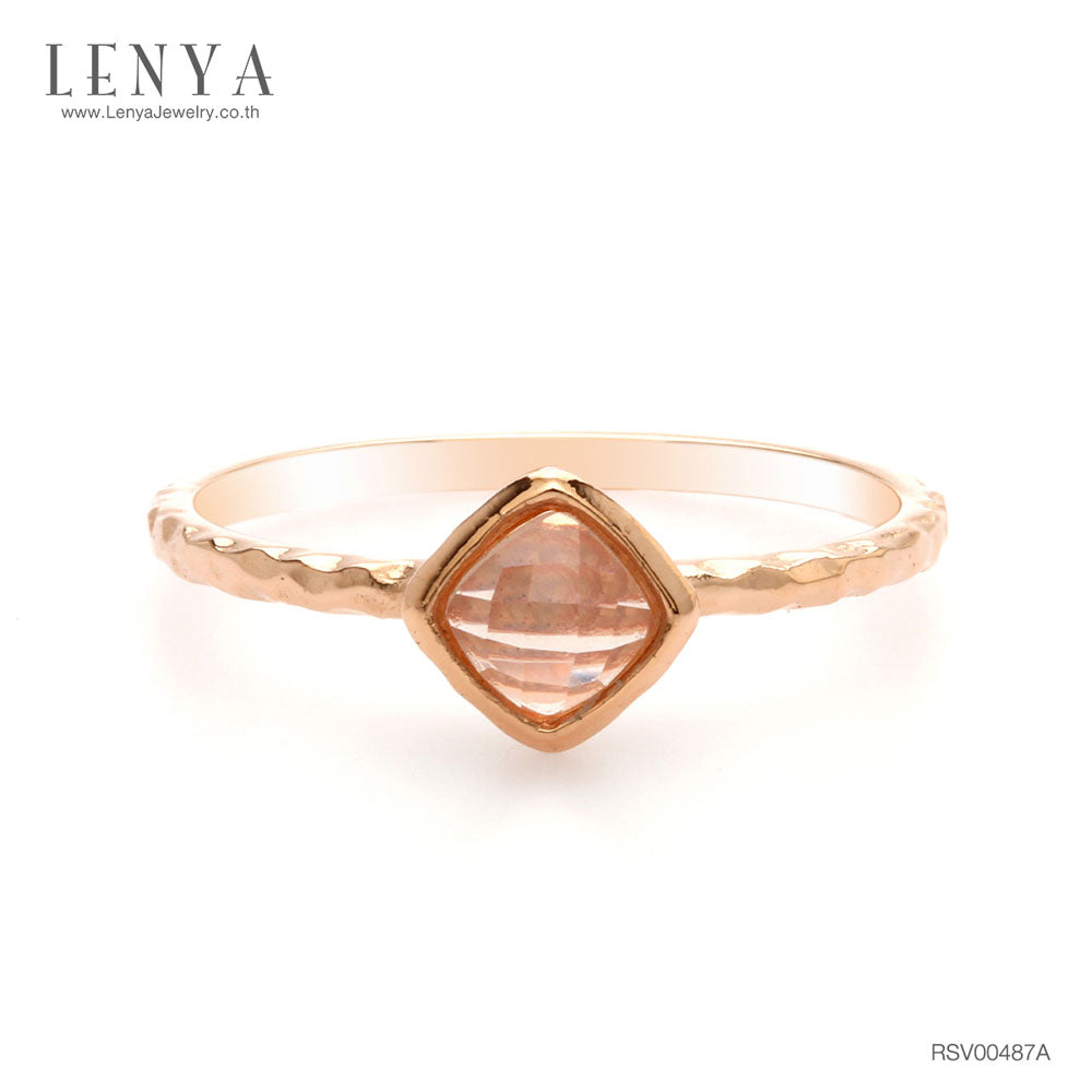 LENYA แหวนโรสควอตซ์ (Rose Quartz ) ตัวเรือนเงินแท้ 925 ชุบพิ้งโกล์ด ดีไซน์เรียบเก๋สะดุดตา เสริมเสน่ห์โดดเด่นในเรื่องความรัก