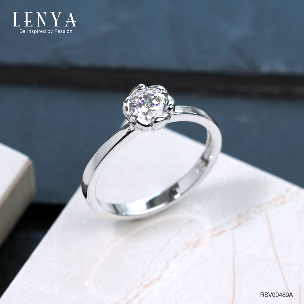 LENYA แหวนเงินแท้ 925 ชุปทองคำขาว ประดับด้วย Diamondlike  เสริมบุคลิกเพิ่มความมั่นใจ