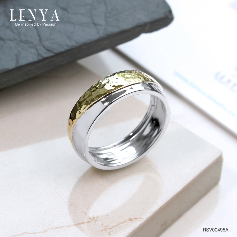 LENYA แหวน Two Tone Ring ตัวเรือนเงินแท้ 925 โรเดียม และทอง  ชุปเพิ่มลวดลายบนตัวเรือนให้ดูเก๋ไก๋
