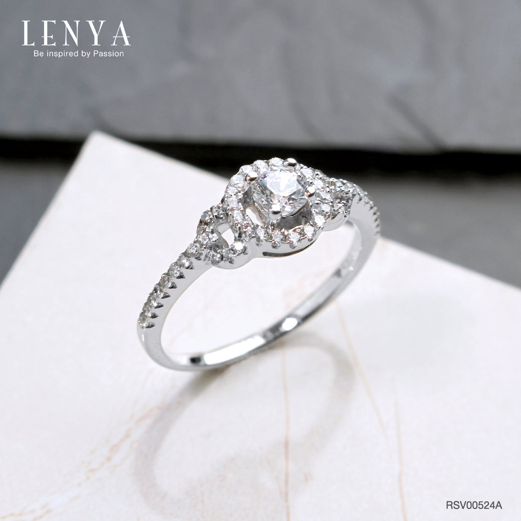 LENYA แหวน LENYA ETERNAL ประดับด้วย SWAROVSKI ZIRCONIA ประดับเพชรเม็ดกลางรายล้อมด้วยวงกลมเพชรเม็ดเล็กซ้อนกันอีก 3 วง ดูหรูหรามีมิติ