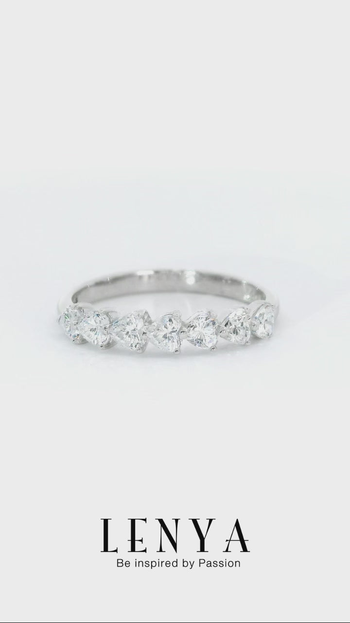 LENYA แหวนเพชร DiamondLike แห่งการสานต่อหัวใจ เหมือนการเติมเต็มหัวใจทีละดวงพร้อมการถนุถนอมอย่างสุดซึ้ง