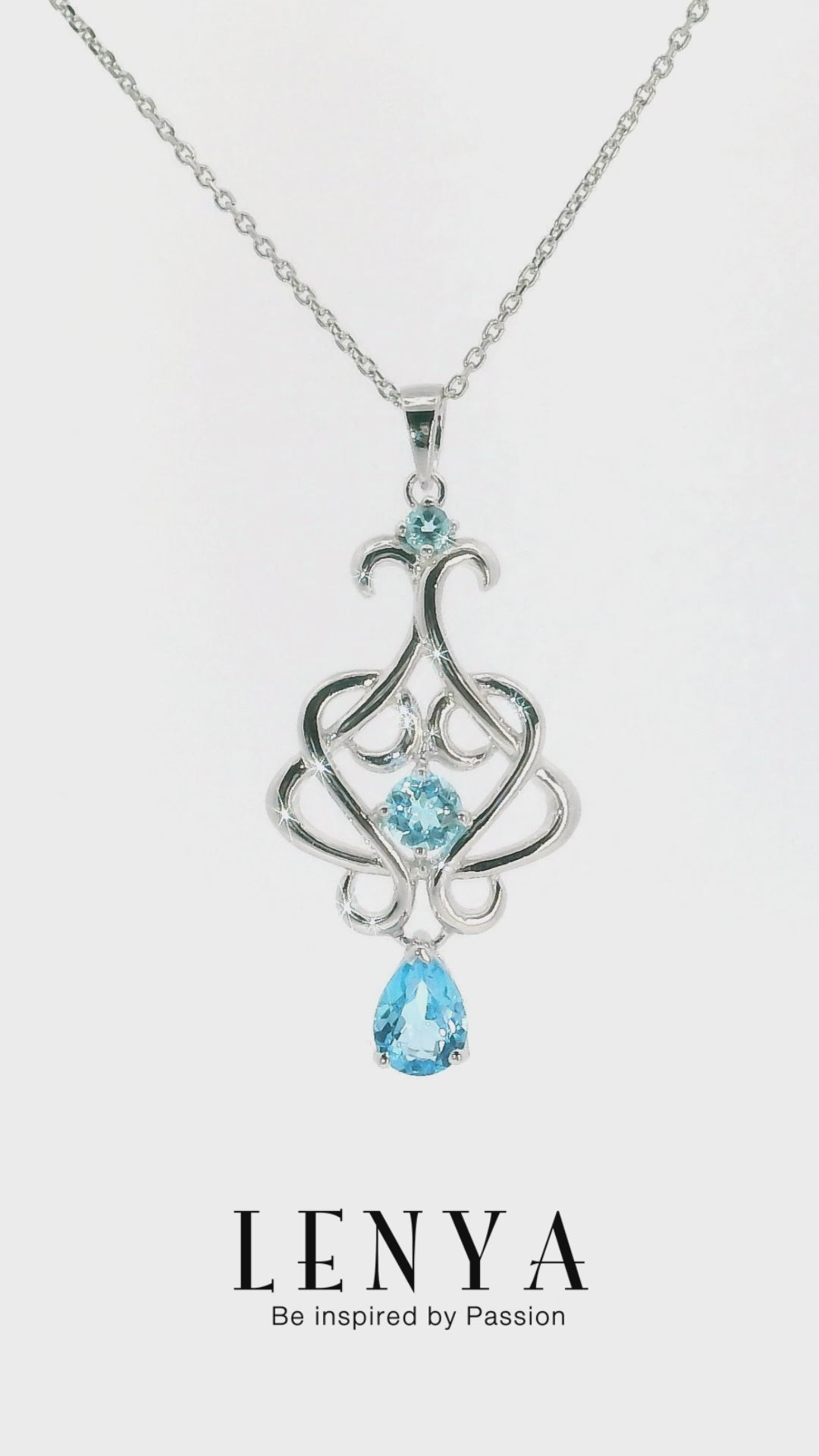 LENYA จี้บลูโทแพซ(Blue Topaz) สีฟ้า ตัวเรือนเงินแท้ 925 ชุบทองขาว