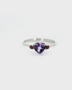 LENYA แหวนเงินแท้ ประดับพลอยอเมทิสต์ (Amethyst) รูปหัวใจ และ ทับทิม (Ruby) เสริมบุคลิกความมั่นใจ เสริมความรัก เสริมให้มีสติ