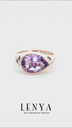 LENYA แหวนอเมทีสต์ (Amethyst)  สีม่วง ทรงหยดน้ำ ประดับด้วยซาโวไรท์ ตัวเรือนเงินแท้ 925 ชุบทองสีชมพู พิ้งโกลด์