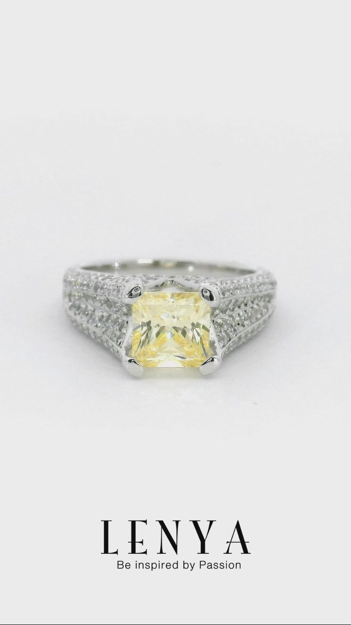LENYA แหวนเพชร DiamondLike สีแฟนซีเหลือบเหลืองโชว์ปลายของ DiamondLike ประดับด้วย Cubic Zirconia มากถึง 218 เม็ด  ดีไซน์ฉบับอิตาลี่ ตัวเรือนเงินแท้ ชุบทองคำขาว