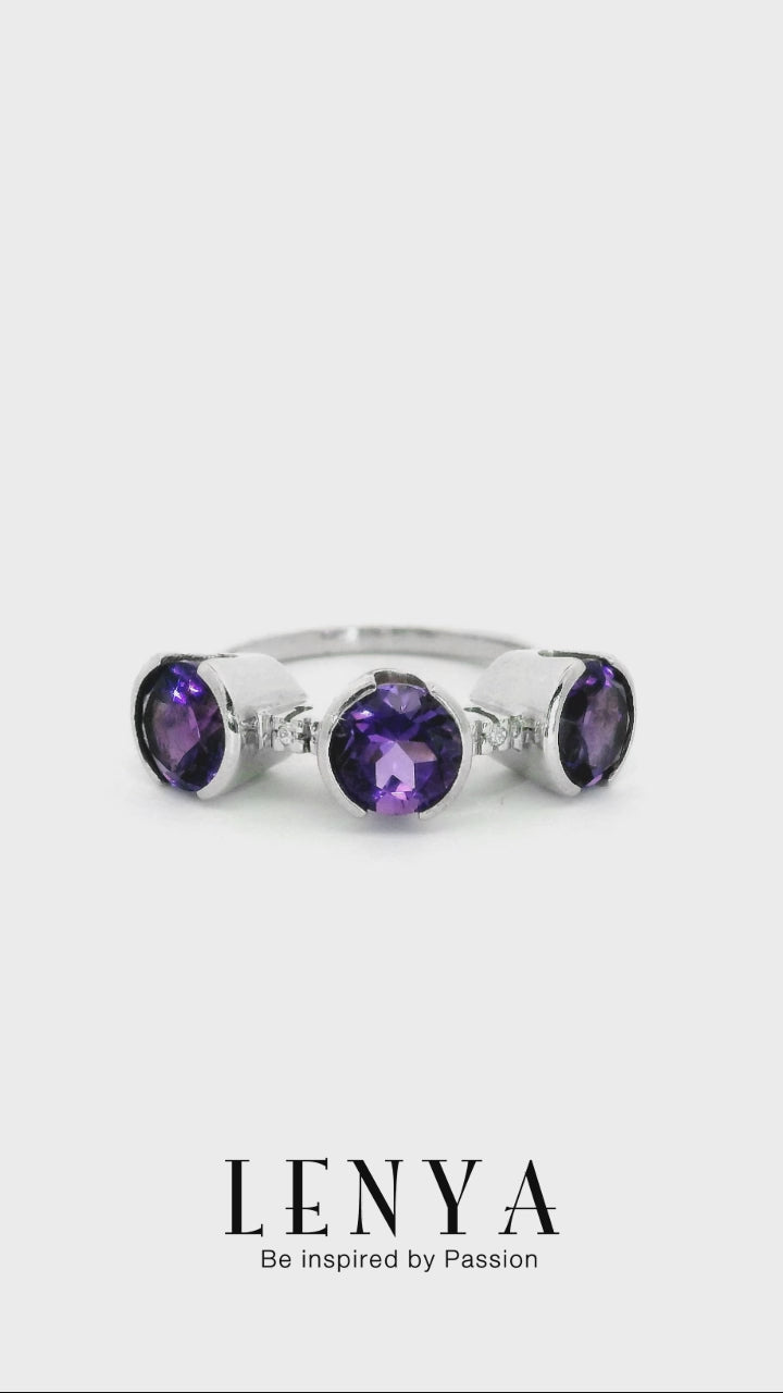 LENYA แหวนพลอยอเมทีสต์ (Amethyst)  ดีไซน์แปลกไม่เหมือนใคร บนตัวเรือนเงินแท้ชุบทองคำขาว