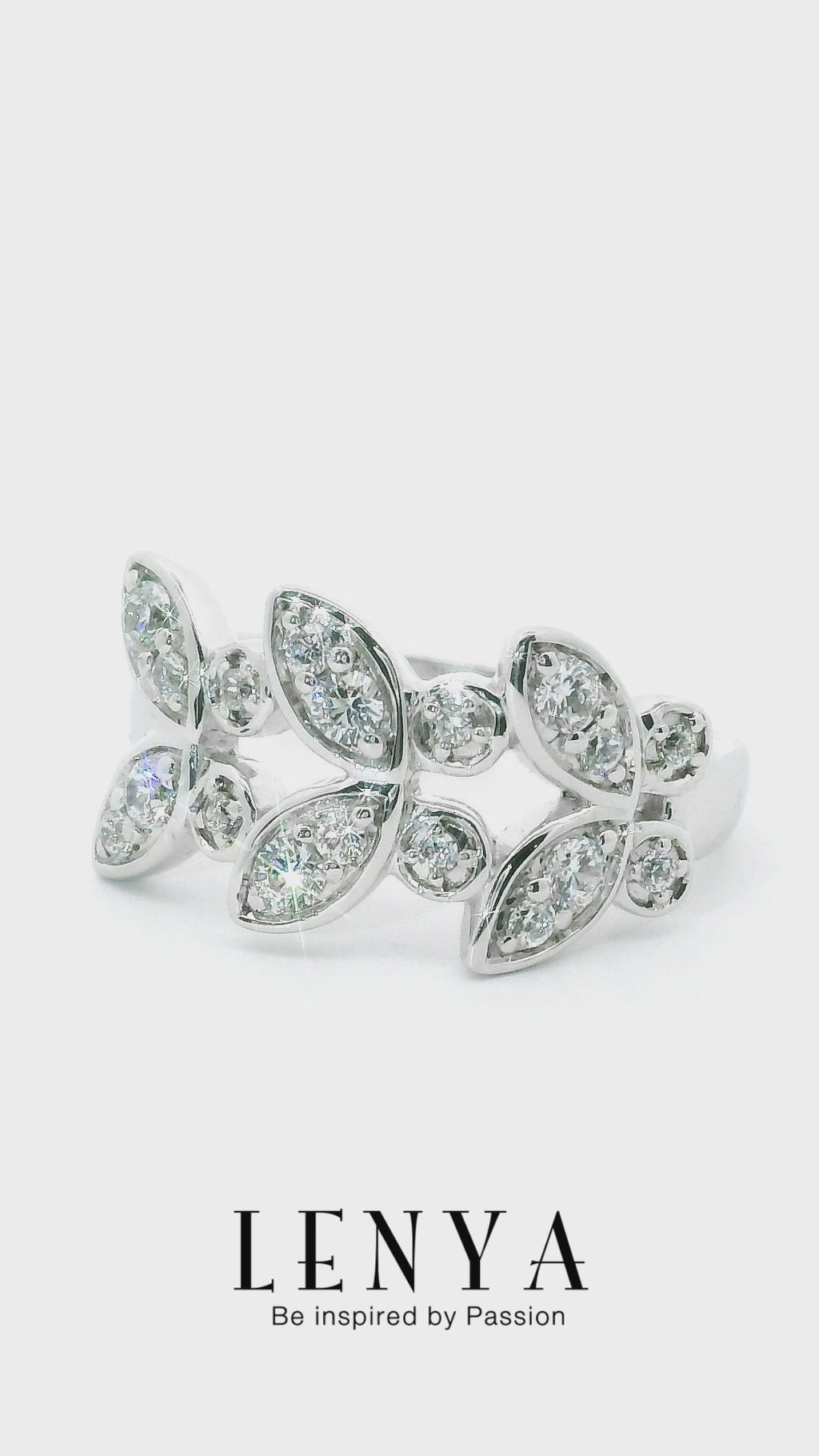 LENYA แหวนเงินแท้ ประดับด้วย Diamondlike  เสริมบุคลิกเพิ่มความมั่นใจ