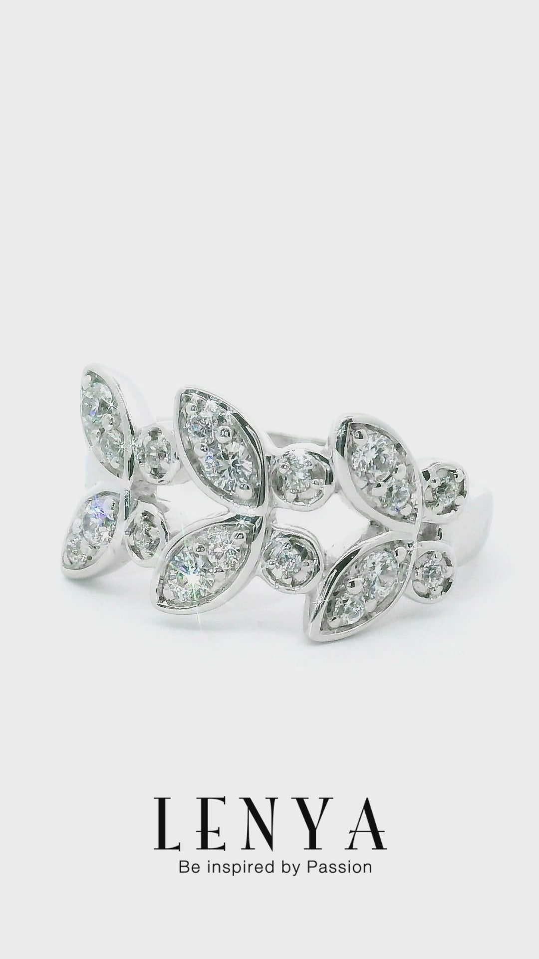 LENYA แหวนเงินแท้ ประดับด้วย Diamondlike  เสริมบุคลิกเพิ่มความมั่นใจ