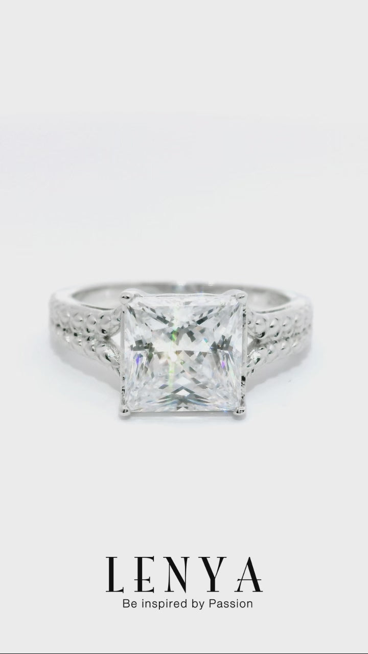LENYA แหวน CZ Diamondlike เสริมบุคลิกและความมั่นใจ ขนาด 8 มิล ตัวเรือนเงินแท้925 ชุบทองคำขาว