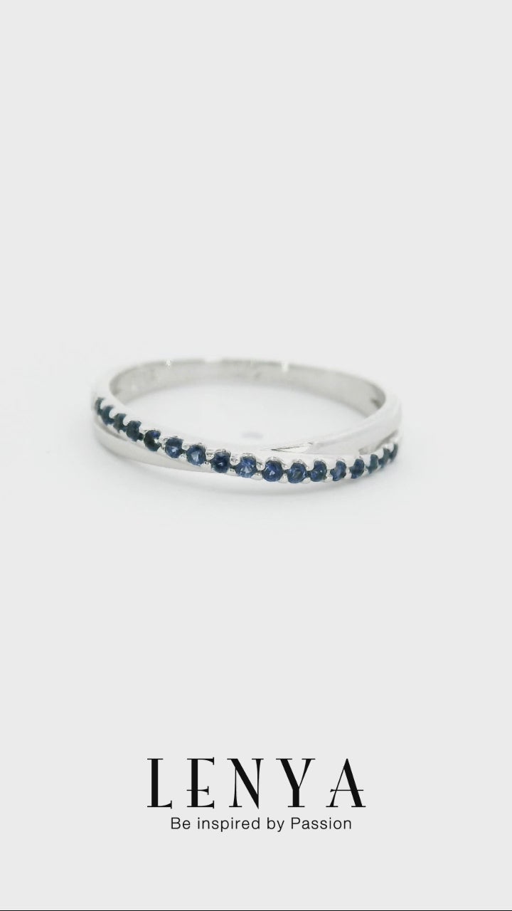 LENYA แหวน CZ สีน้ำเงินจาก SWAROVSKI เสริมบุคลิกหรูหราดูมีระดับ ตัวเรือนเงินแท้925 ชุบทองคำขาว