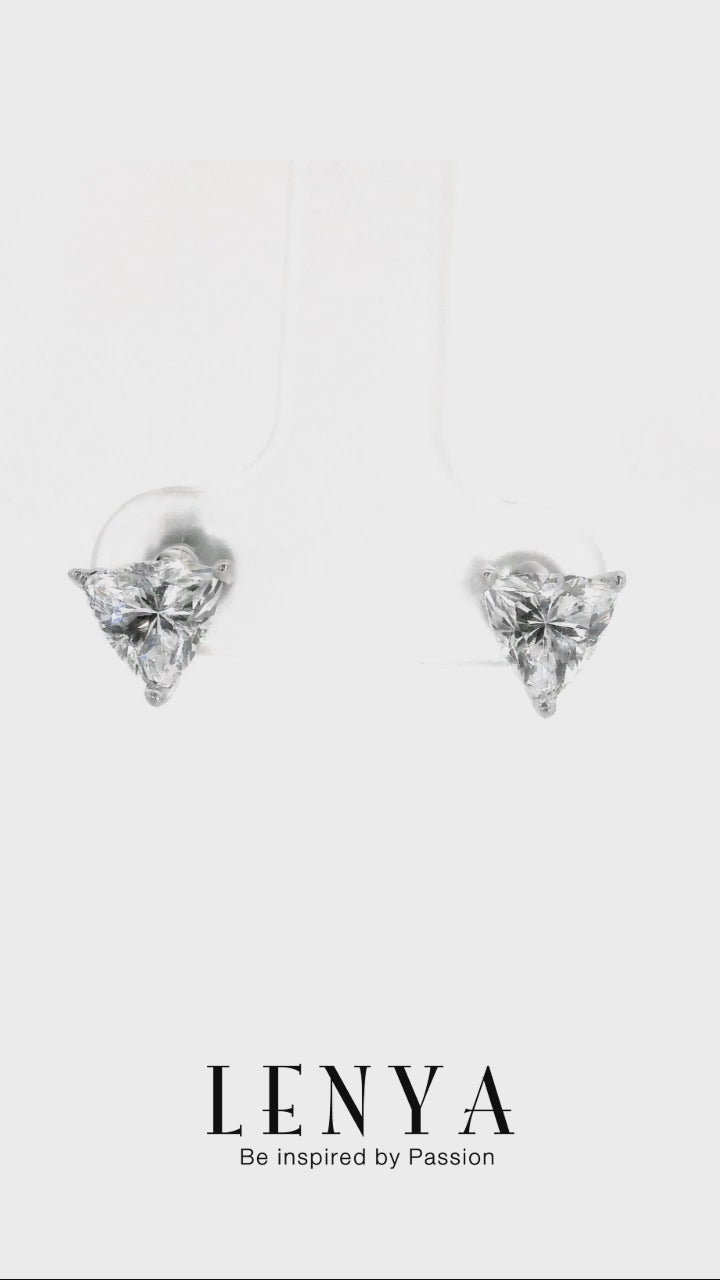 LENYA ต่างหู CZ DiamondLike รูปทรงสามเหลี่ยม ขนาด 6 มิล บนตัวเรือนเงินแท้925 ชุบทองคำขาว