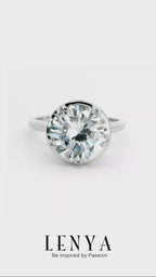 LENYA แหวน CZ Diamondlike เสริมบุคลิกและความมั่นใจ ขนาด 10 มิล ตัวเรือนเงินแท้925 ชุบทองคำขาว