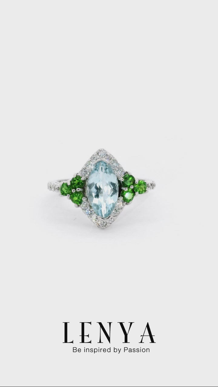 LENYA แหวนพลอยโทแพซสีฟ้า(Blue Topaz) ดีไซน์รูปหยดน้ำ สวมใส่แล้วช่วยเพิ่มความยาวให้เรียวนิ้ว บนตัวเรือนเงินแท้ชุบทองคำขาว