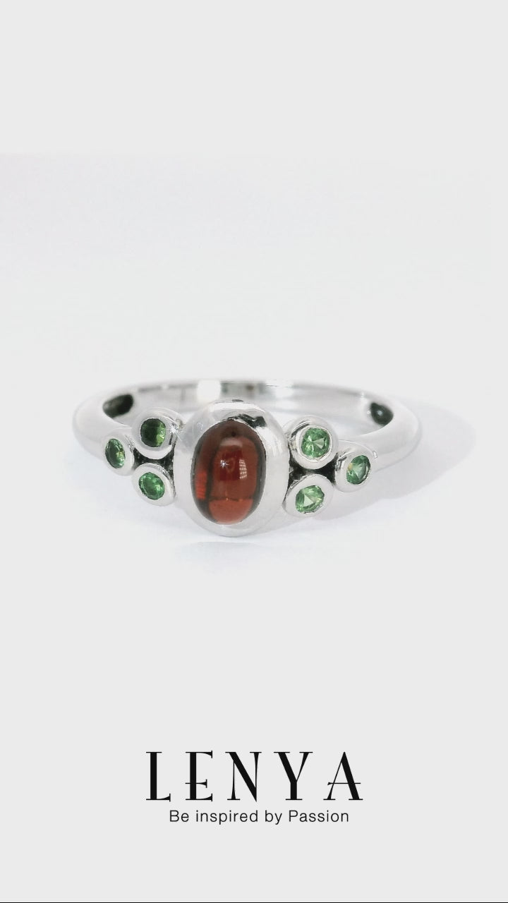LENYA แหวนพลอยโกเมน(Garnet)  ประดับพลอยซาโวไรท์(Tsavorite) เหมาะสวมใส่ได้ทุกวัน ตัวเรือนเงินแท้ชุบทองคำขาว