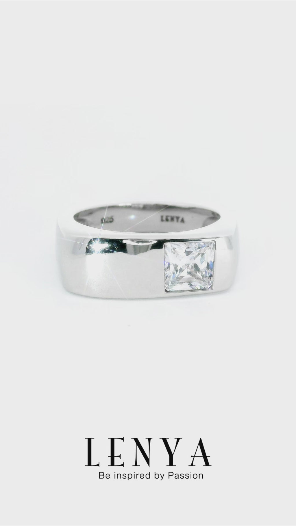 LENYA แหวน CZ DiamondLike เสริมลุคใส่สบายทุกวัน ขนาด 5.5 มิล ตัวเรือนเงินแท้925 ชุบทองคำขาว