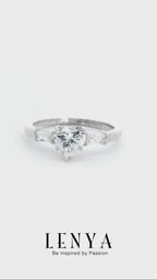 LENYA แหวน CZ Diamondlike ดีไซน์รูปทรงหัวใจสวยหรู ขนาด 6?6 มิล ตัวเรือนเงินแท้925 ชุบทองคำขาว