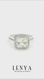 LENYA แหวน เพชร DiamondLike สีแฟนซี ประดับด้วย Cubic Zirconia เม็ดเล็ก 103 เม็ดล้อมรอบเพชรกลาง และตามตัวเรือนอย่างสวยงาม ตัวเรือนทำจากเงินแท้ชุบทองคำขาวสีสว่างใส ผสมผสานกับการดีไซน์แบบอิตาลี่