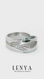 LENYA แหวน บลูโทแพซ(Blue Topaz) เพิ่มระยิบระยับด้วย คิวบิกเซอร์โคเนีย (Cubic Zirconia) สีขาวเม็ดเล๊กๆ ตัวเรือนเงินแท้ 925 ชุบทองคำขาว