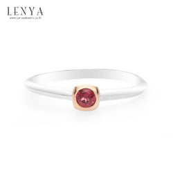 LENYA แหวนเงินแท้ ประดับพลอยสีม่วงอมแดง (Rhodolite) เม็ดเดี่ยว ชูความเก๋อย่างมีสไตล์ ตัวเรือนชุบ2ตัวเรือนชุบทองคำขาว และกระเปาะหุ้มพลอยชุบสีพิ้งโกล์ด